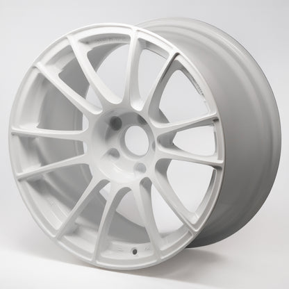 SSR GTX04 18x9.5 +22 5x114.3 White (SET)