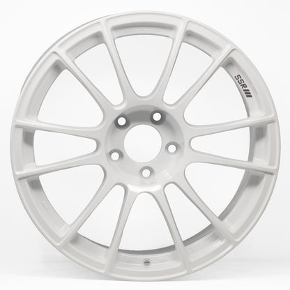 SSR GTX04 18x9.5 +22 5x114.3 White (SET)