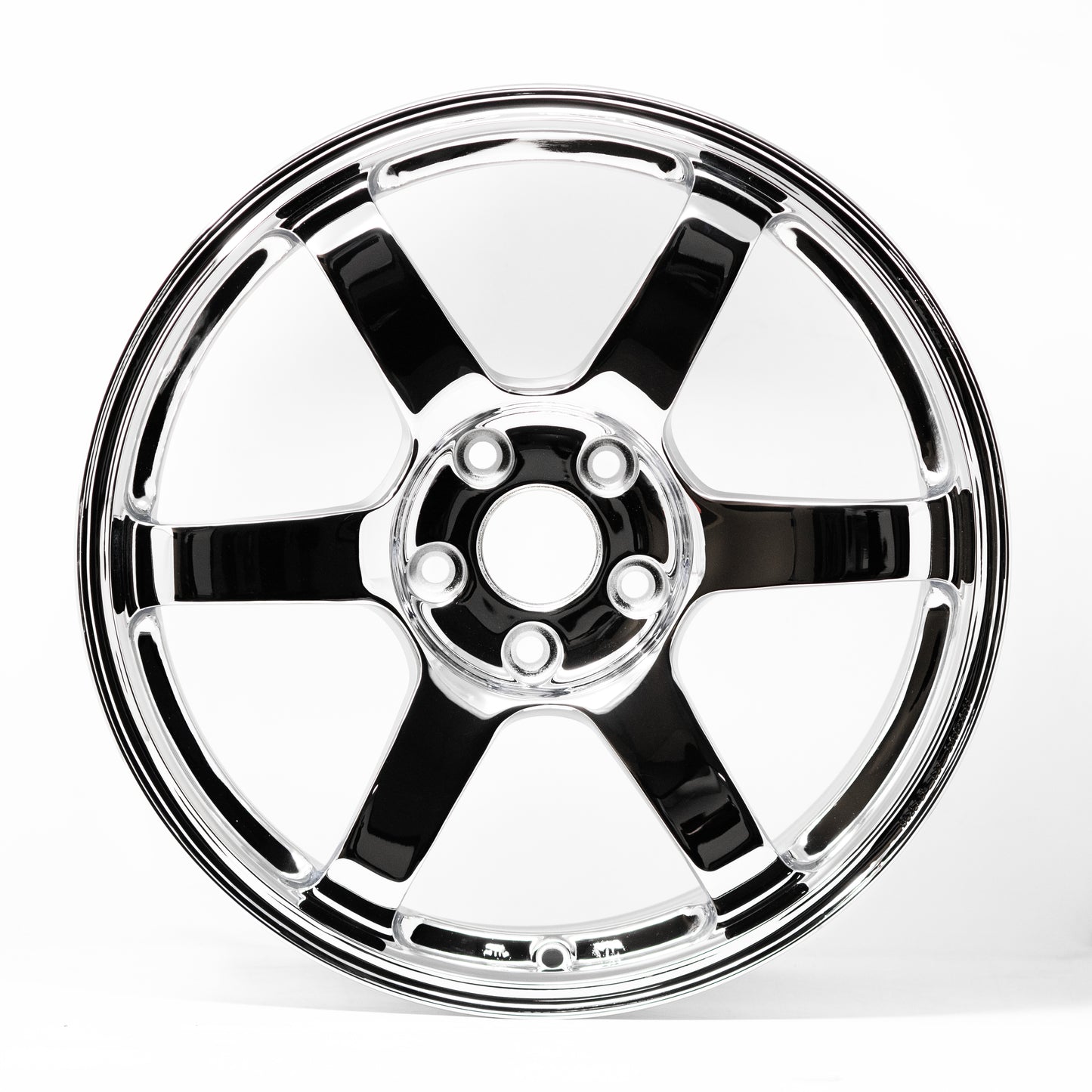 Volk Racing TE37 Saga SL M-Spec 18x9.5 +39 5x114.3 Chrome Plating (SET)