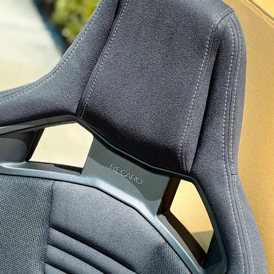 Recaro Sportster GK100H / AM190 Seats Kamui Black / Black Mesh With Heat Left/Right (PAIR)