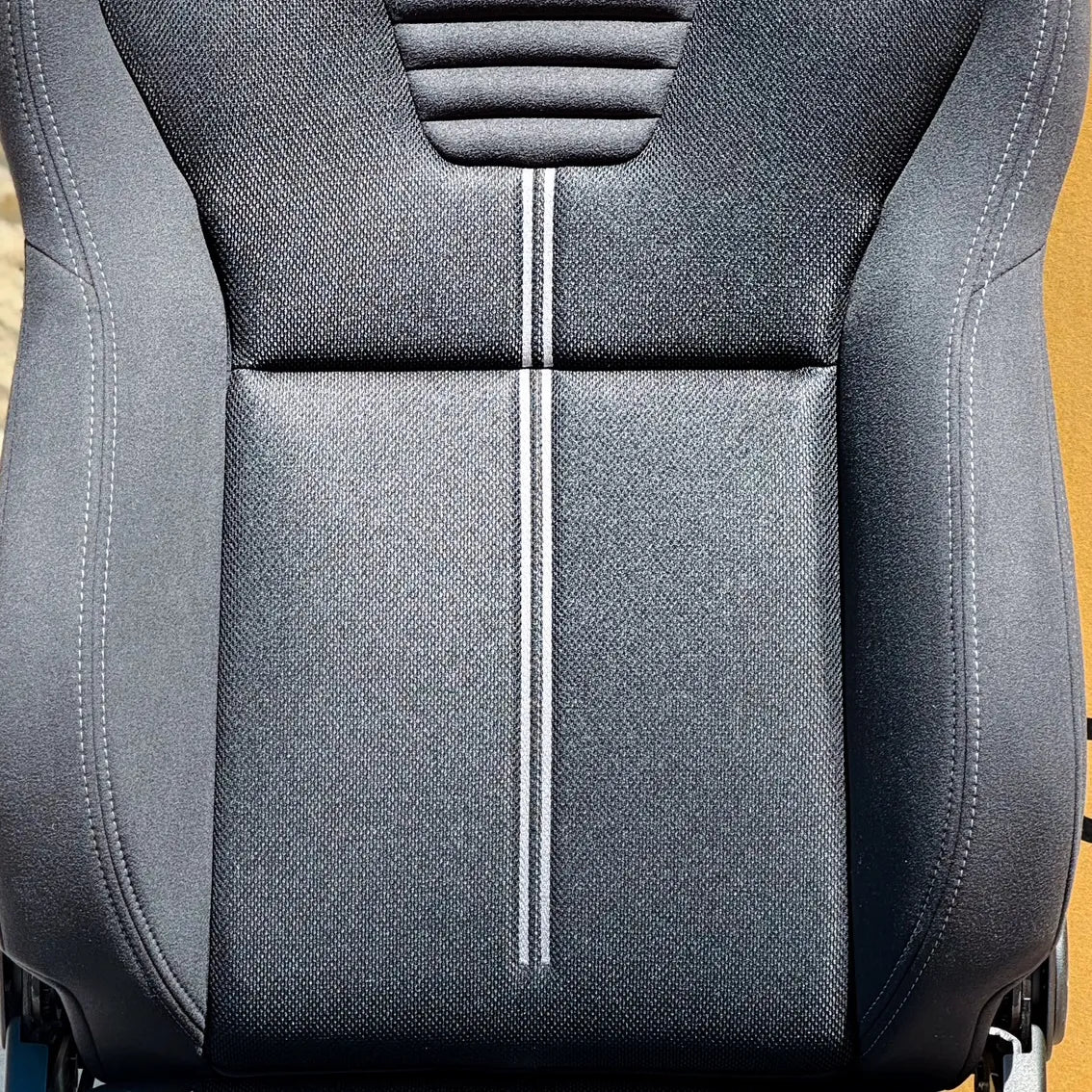Recaro Sportster GK100H / AM190 Seats Kamui Black / Black Mesh With Heat Left/Right (PAIR)