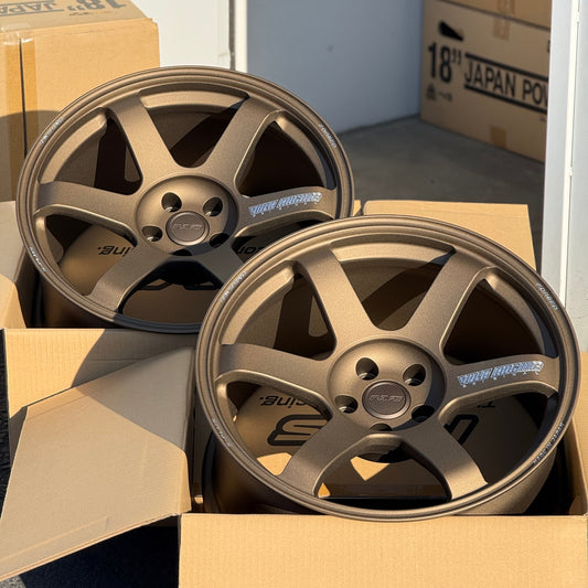 Volk Racing TE37 Saga S-Plus 19x10 +8, 19x11 +18 5x112 Matte Gunbronze (SET)