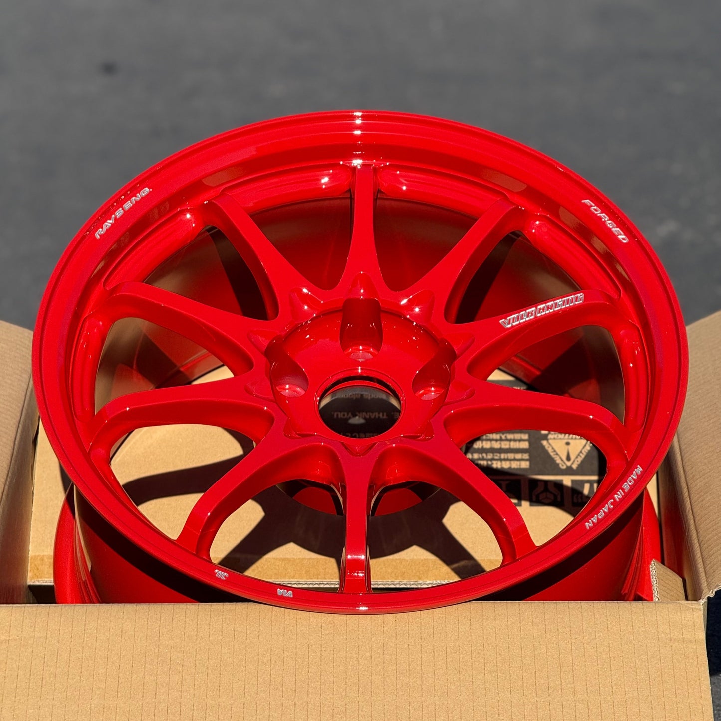 Volk Racing CE28N-Plus 17x9 +22 5x114.3 Red (SET)