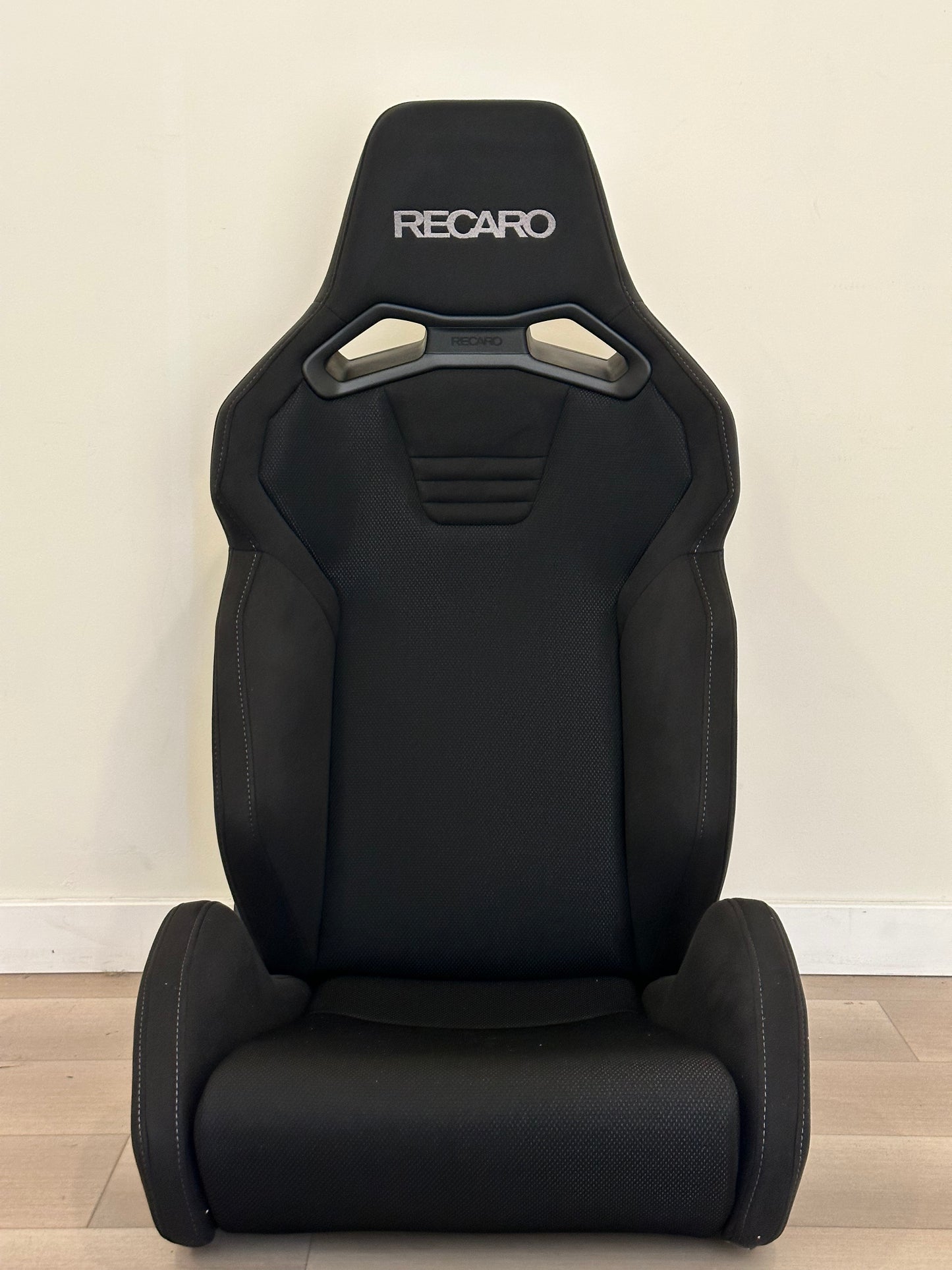 Recaro SR-S BK100 Sport Seat - Black