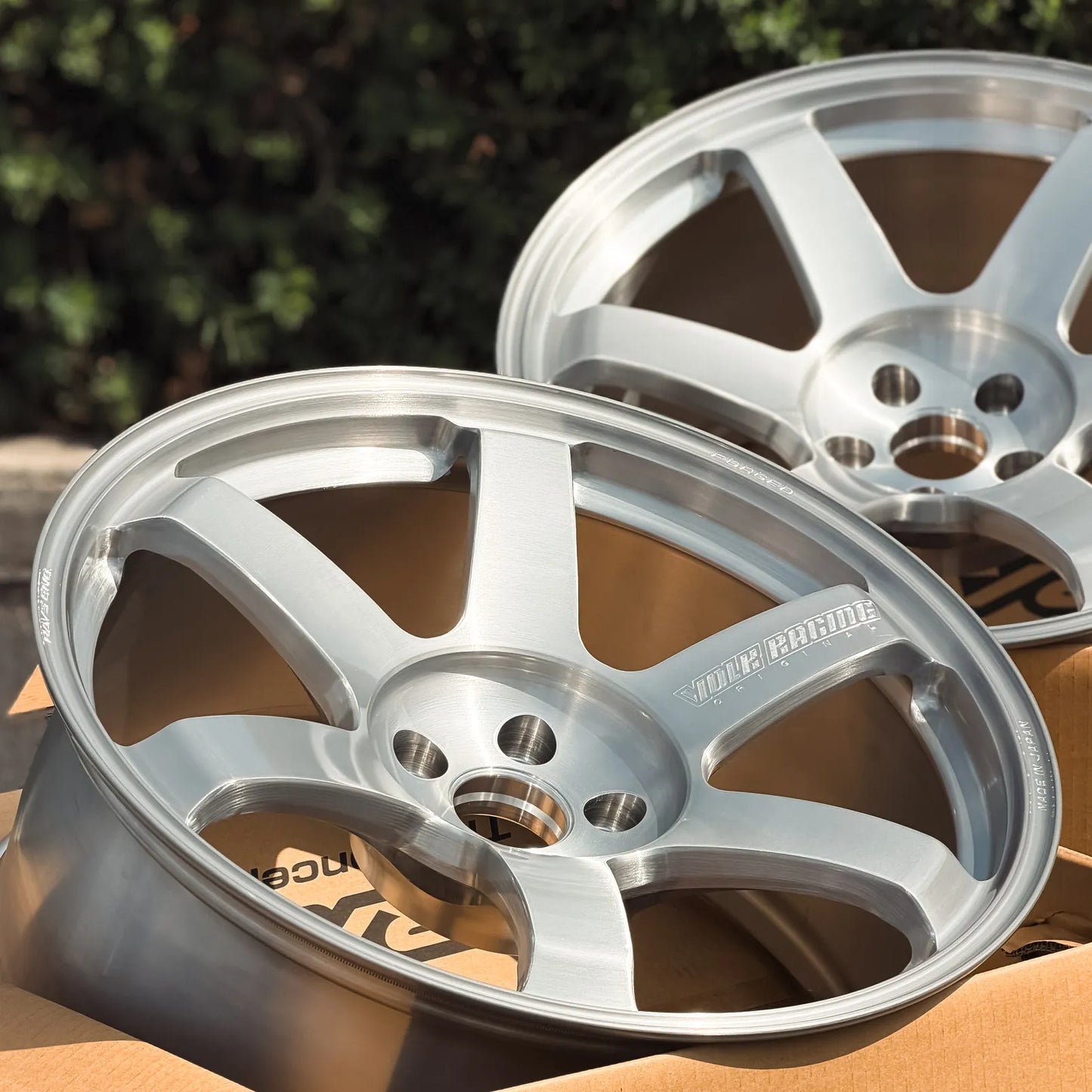 Volk Racing TE37 Saga S-Plus 20x10 +15, 20x11 +15 5x112 A.S.T Brushed (SET)