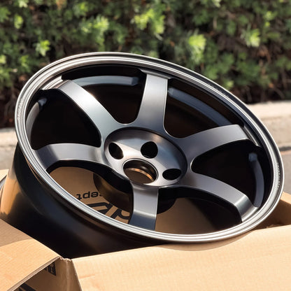 Volk Racing TE37 Saga SL M-Spec 18x9.5 +22 5x114.3 Pressed Black (SET)