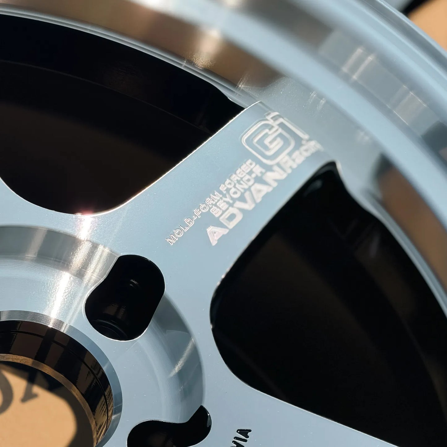 Advan GT Beyond-R 18x9.5 +22, 18x10.5 +34 5x120 Machining & Diamond Cutting (SET)