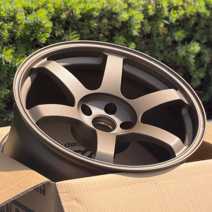 Volk Racing TE37 Saga SL 18x9.5 +22 5x114.3 Matte Gunbronze (SET)
