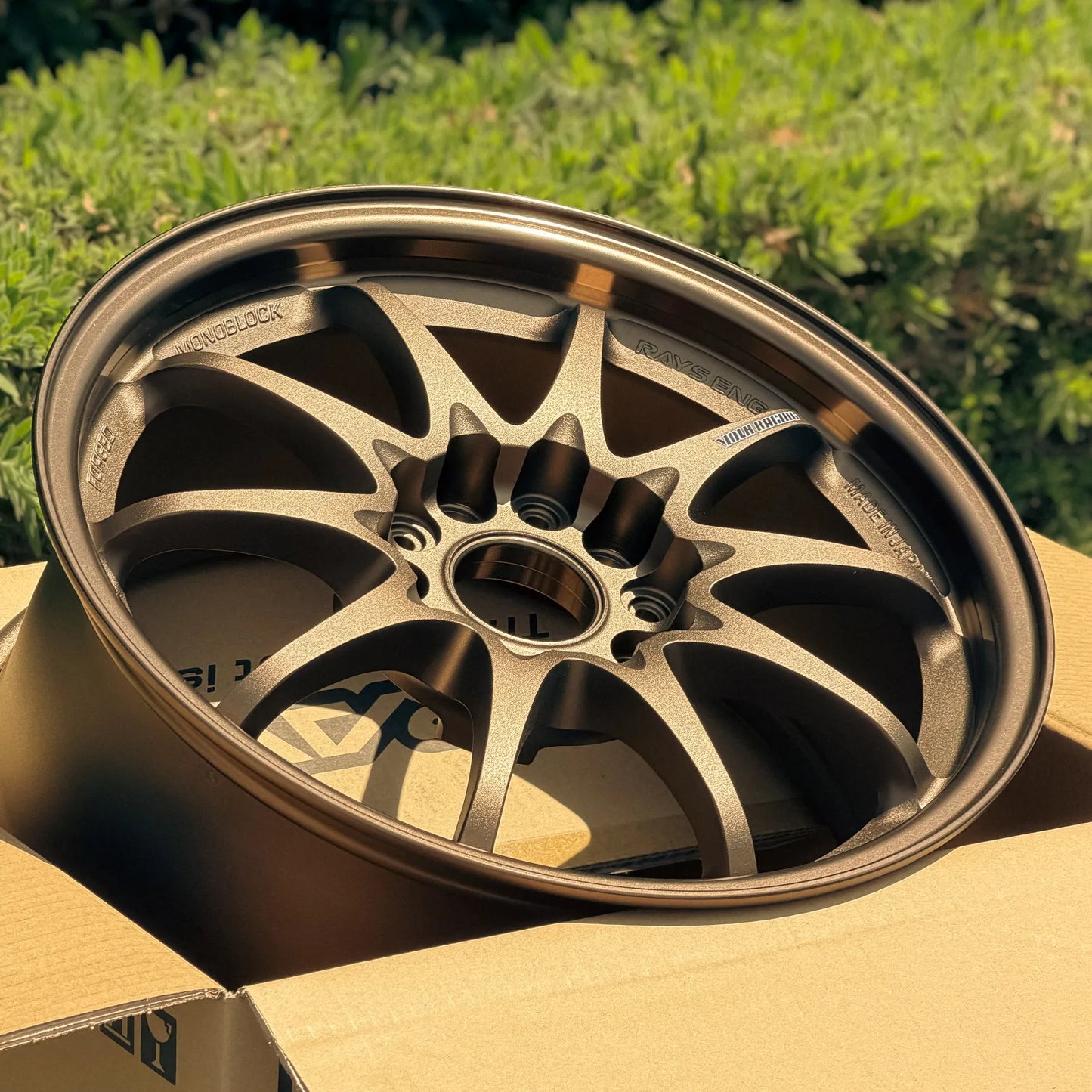 Volk Racing CE28N 16x7.5 +35 5x114.3 Bronze (SET)
