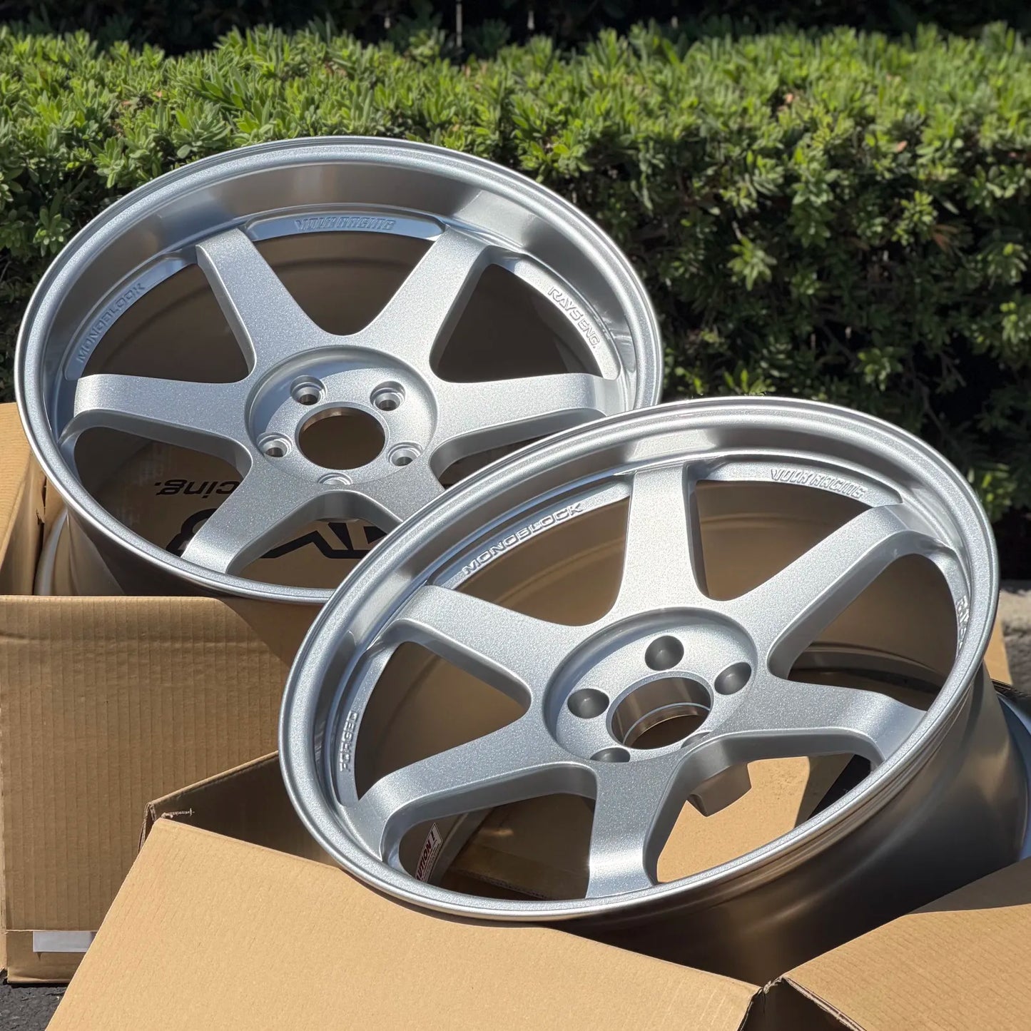 Volk Racing TE37SL 19x9.5 +22, 19x10.5 +35 5x112 Diamond Silver (SET)