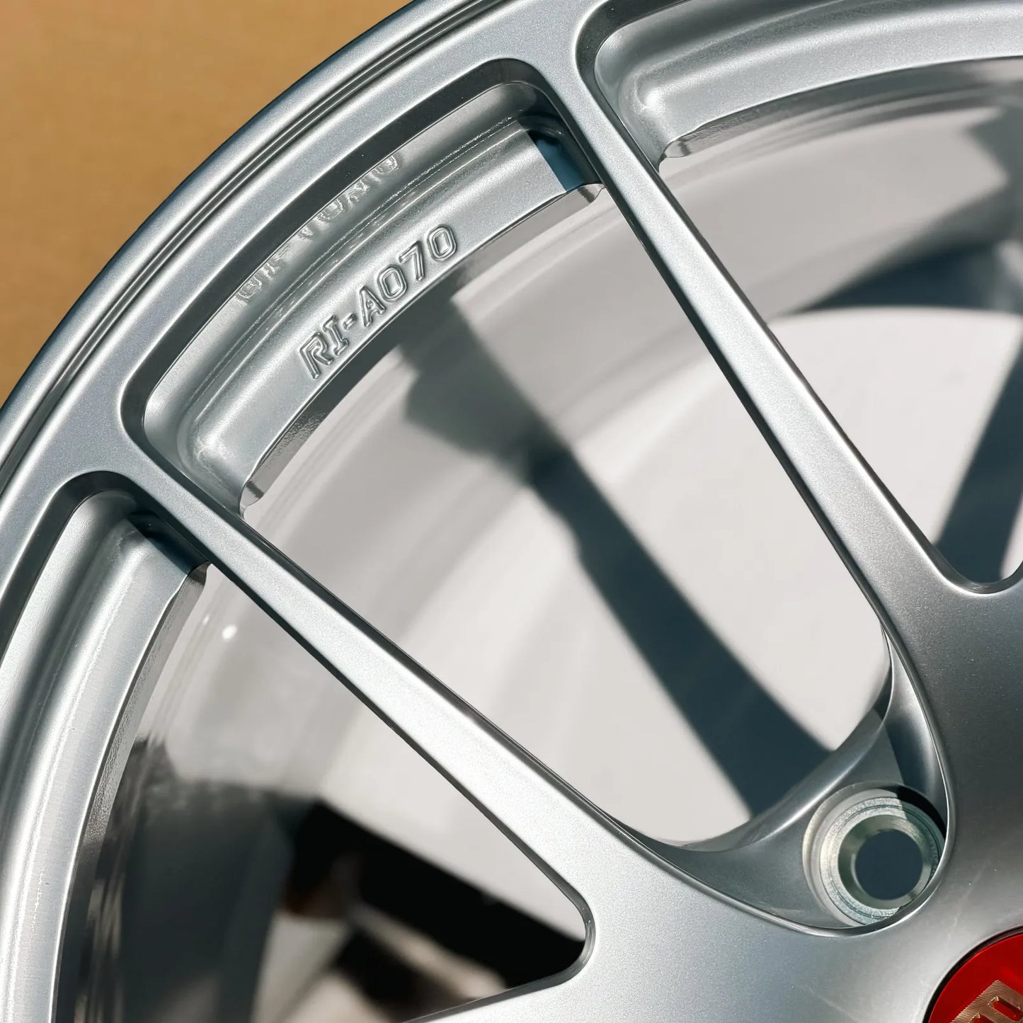 BBS RI-A 18x10 +25, 18x11 +37 5x120 Diamond Silver (SET)