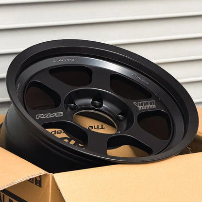 Volk Racing TE37XT Black Shadow LTD 17x8 +20 6x139.7 Matte Translucent Black (SET)
