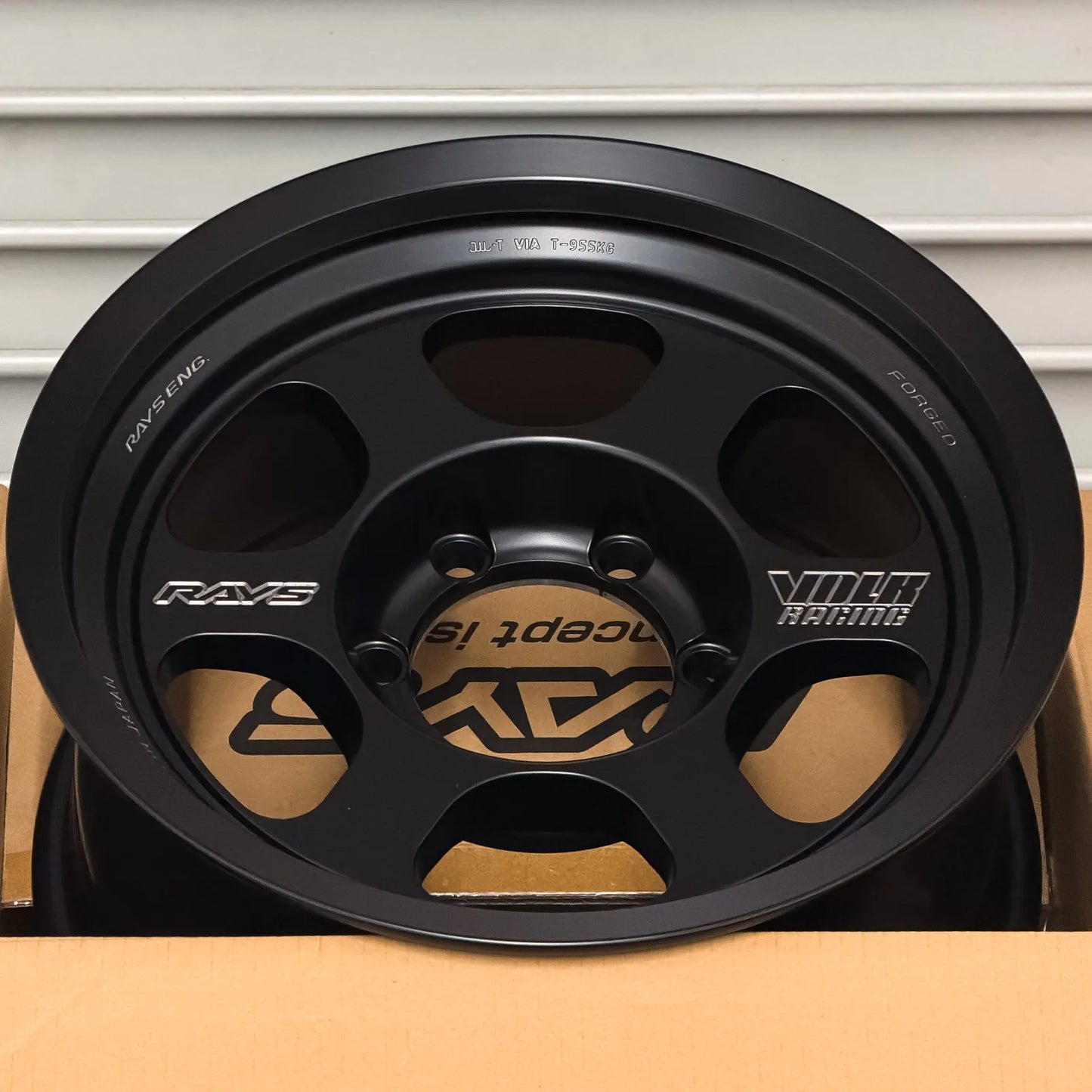 Volk Racing TE37XT Black Shadow LTD 16x8 +0 6x139.7 Matte Translucent Black (SET)