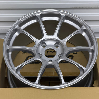 Volk Racing ZE40 M-Spec 18x9.5 +39 5x120 Diamond Silver (SET)