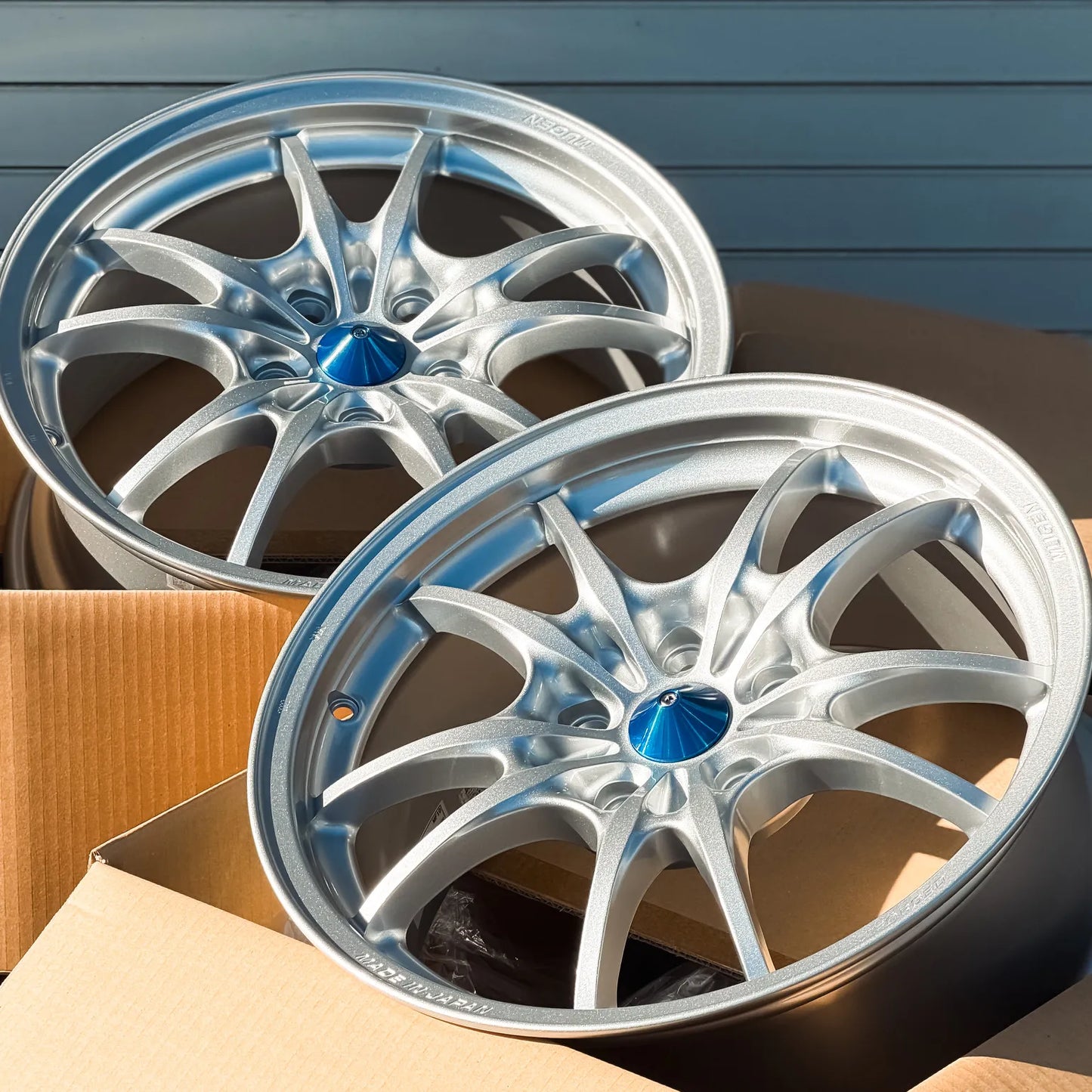 Mugen MF10 17x7.5 +52, 17x8.5 +59 5x114.3 Silver (SET)