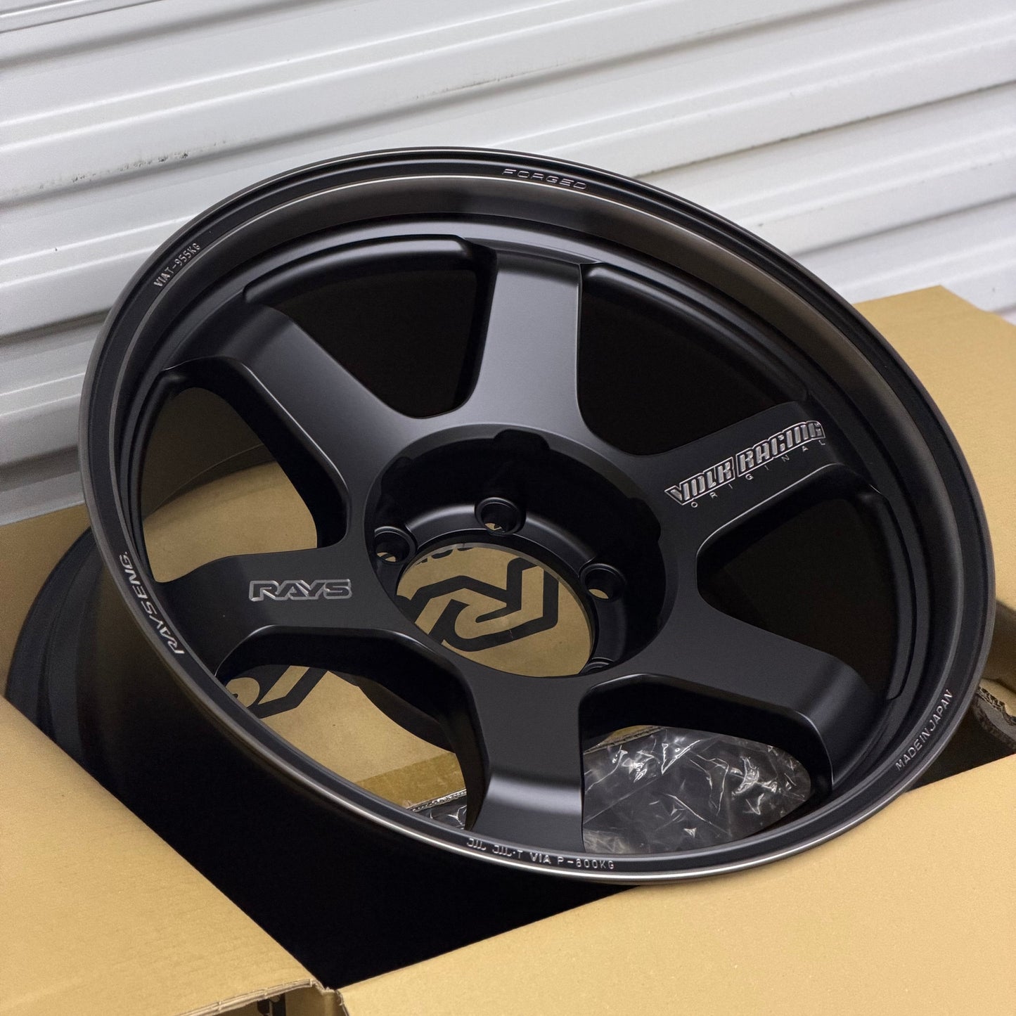 Volk Racing TE37 Ultra Large PCD M-Spec Black Shadow LTD 18x9 +0 6x139.7 Matte Translucent Black (SET)