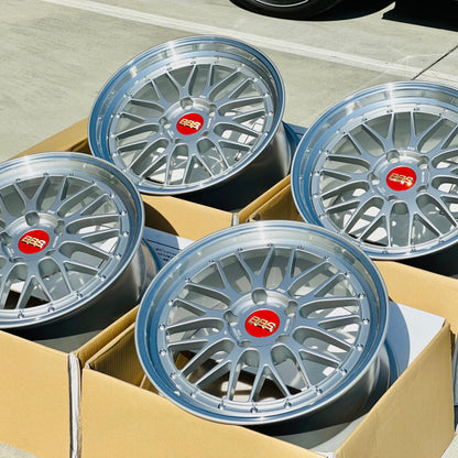 BBS LM 19x8.5 +50, 19x11 +63 5x130 Diamond Silver (SET)