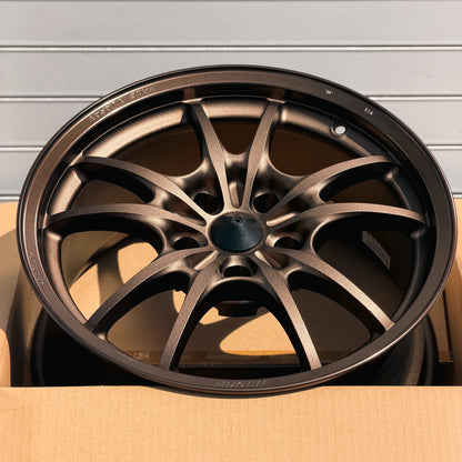 Mugen MF10 17x8.5 +40 5x114.3 Bronze (SET)