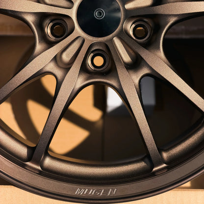 Mugen MF10 17x8.5 +40 5x114.3 Bronze (SET)