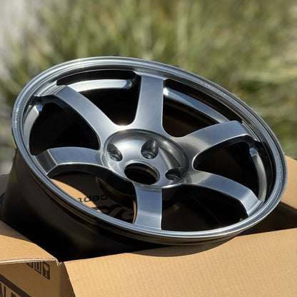 Volk Racing TE37 Saga SL 18x10 +40 5x120 Shining Light Metal (SET)