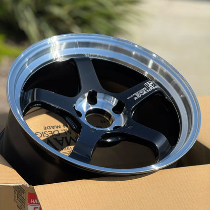Advan GT Beyond-R 18x10 +40 5x120 Diamond Cut & Dark Platinum Black (SET)