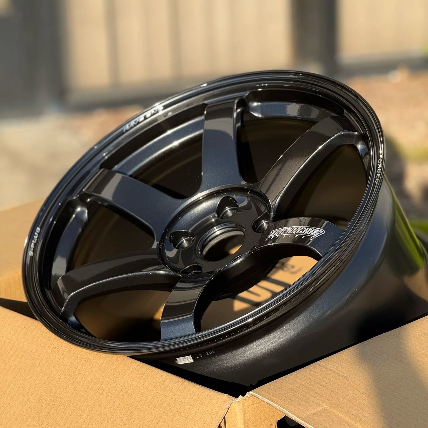 Volk Racing TE37 Saga S-Plus 18x10 +40 5x120 Diamond Dark Gunmetal (SET)