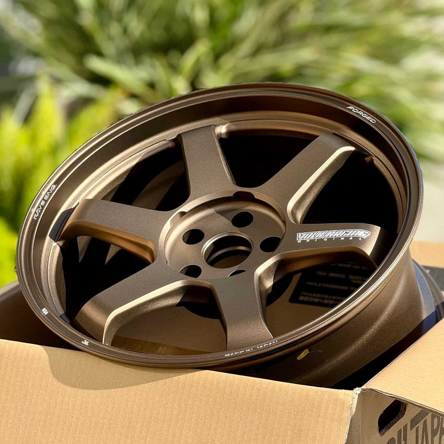 Volk Racing TE37 Ultra M-Spec 19x9.5 +22 5x114.3 Bronze (SET)