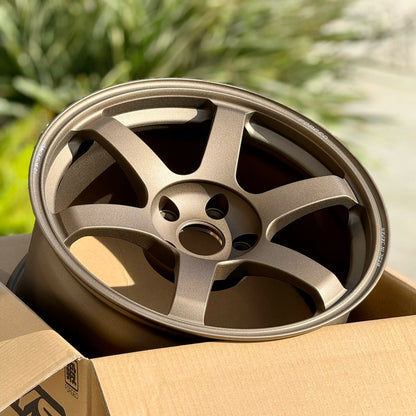 Volk Racing TE37 Saga SL 18x10 +40 5x120 Matte Gunbronze (SET)