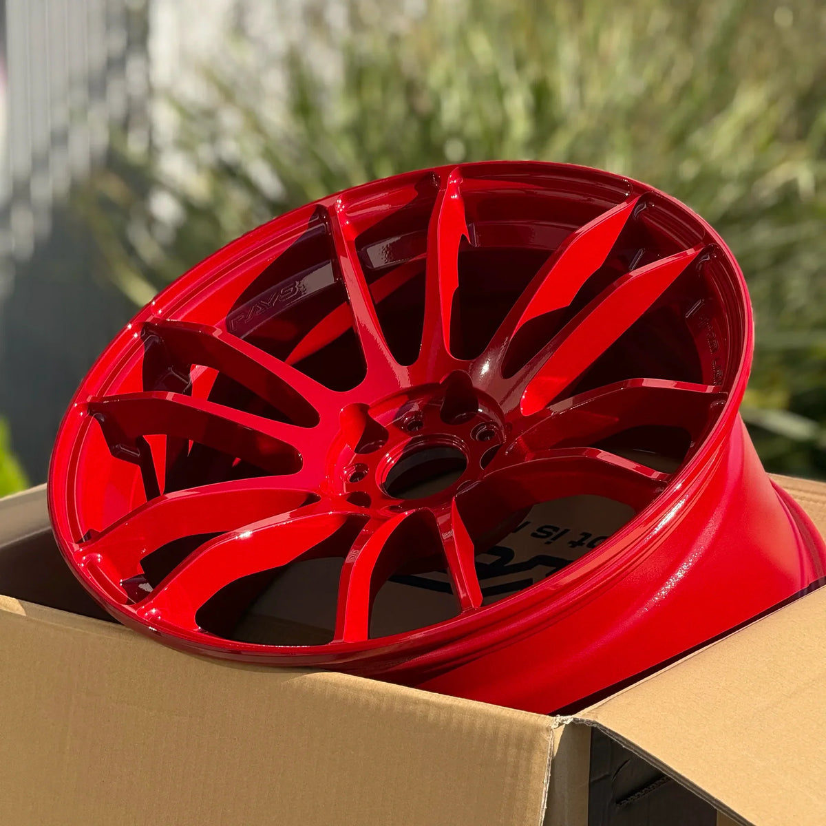Gram Lights 57XTREME Spec-D 18x9.5 +38 5x114.3 Milano Red (SET)