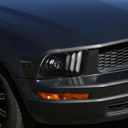 2005-2009 Ford Mustang LED Bar Projector Headlights (Jet Black Housing/Clear Lens)