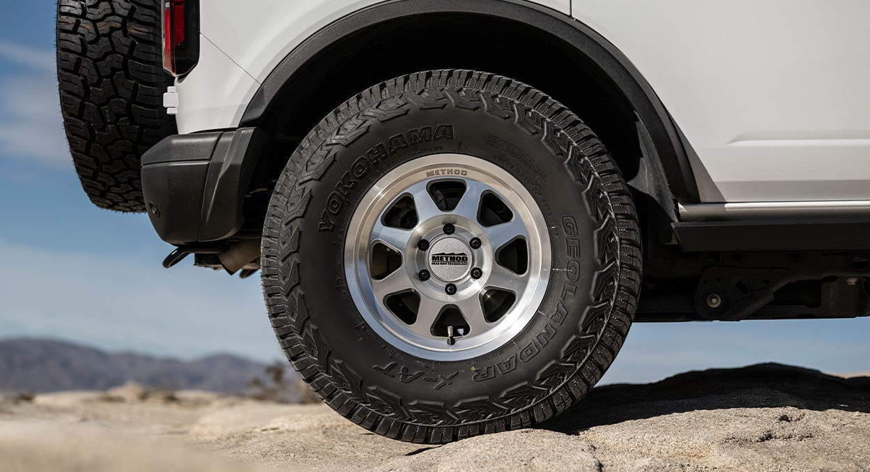 (set of 4) Method MR701 Machined | 17x8.5" +0mm | 5x5in Wheel