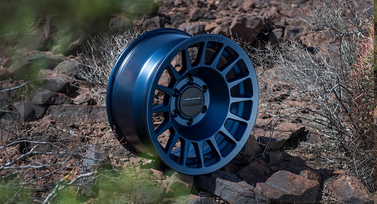 (set of 4) Method MR707 Bahia Blue | 17x8.5" +0mm | 6x5.5in Wheel