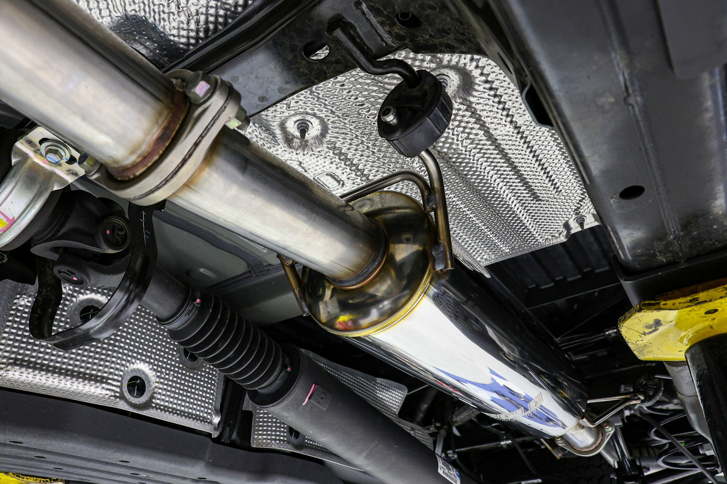 REMARK RBD-C1076T-08S Cat-Back Exhaust System for 23-25 Toyota Tacoma Short Bed