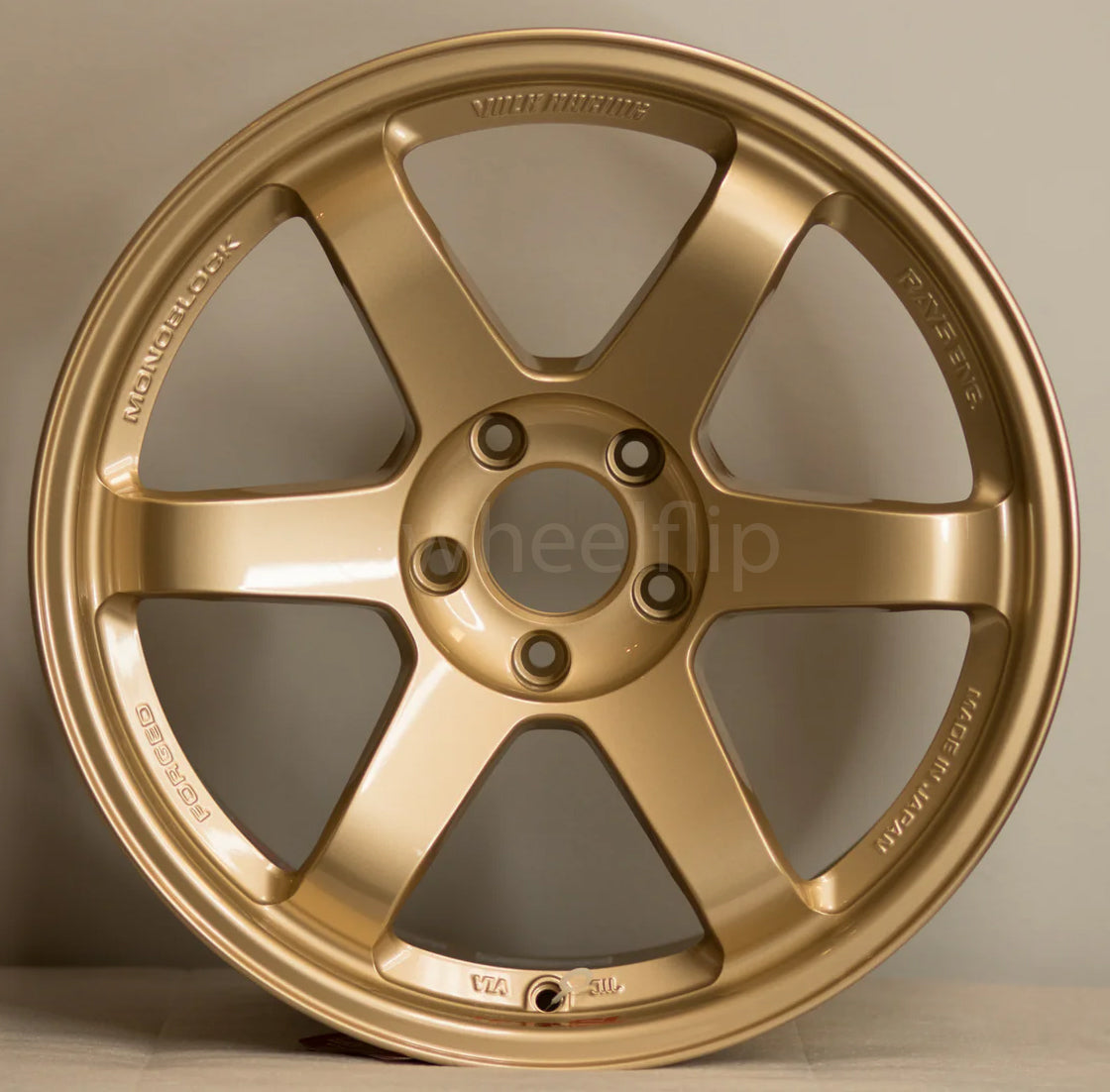 Volk Racing TE37SL 18x10.5 +15 5x114.3 Gold (SET)