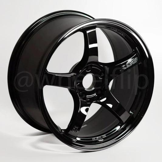Gram Lights 57CR 18x9.5 +38 5x114.3 Glossy Black