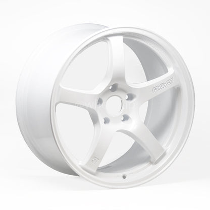 Gram Lights 57CR 18x9.5 +38 5x114.3 Ceramic White Pearl (SET)