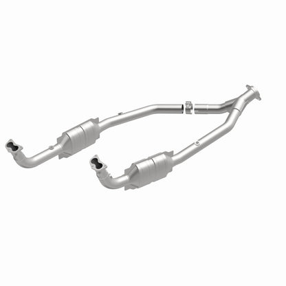 MagnaFlow LR Discovery 2 Catalytic Converter | LR 98-04 (93689)