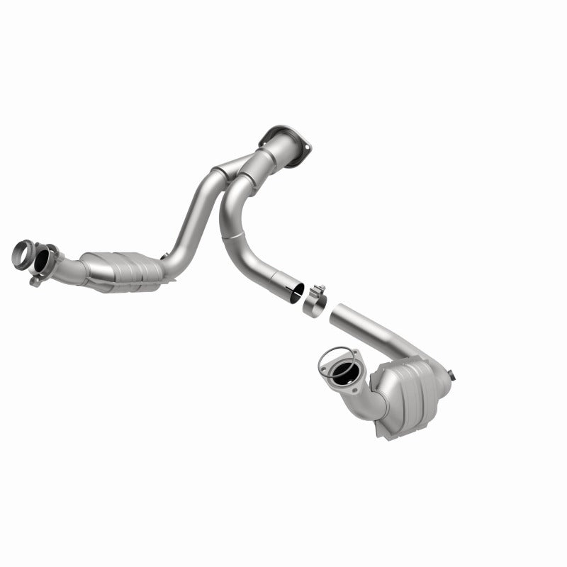 MagnaFlow OEM Catalytic Converter | Escalade 07-10, Silverado 07-13 (49631)