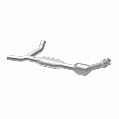 Magnaflow 93151 DirectFit Converter Ford E150 01-03 4.2L Pass Side