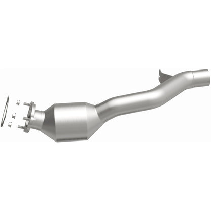 MagnaFlow 2010-2011 Porsche Cayenne California Grade CARB Compliant Direct-Fit Catalytic Converter