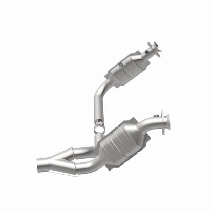 MagnaFlow Conv DF 09-10 Ram 1500 5.7L OEM-Grade Catalytic Converter | Dodge Ram/Express (49664)