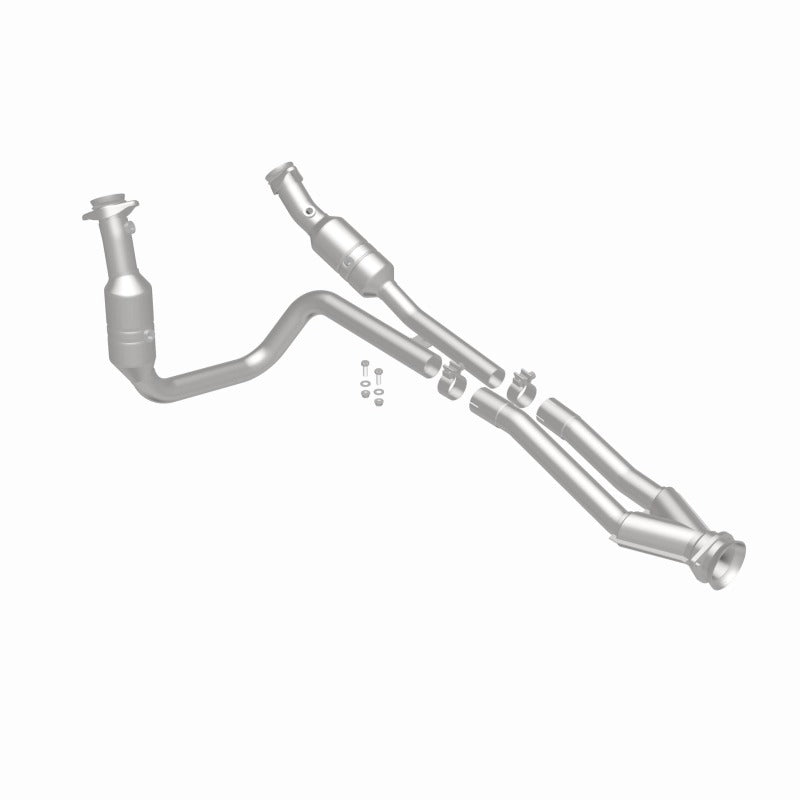 Magnaflow OEM Grade Direct-Fit Catalytic Converter | Ford Transit 150/250/350 (52436)