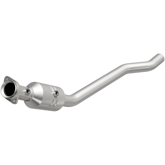 MagnaFlow Direct Fit Catalytic Converter 2011 Grand Cherokee 5.7L DS