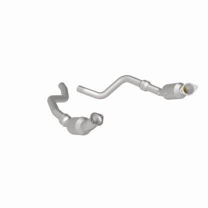 MagnaFlow OEM Grade D/F Catalytic Converter | Chrysler 300/Dodge Challenger/Charger (04-24) (16421)