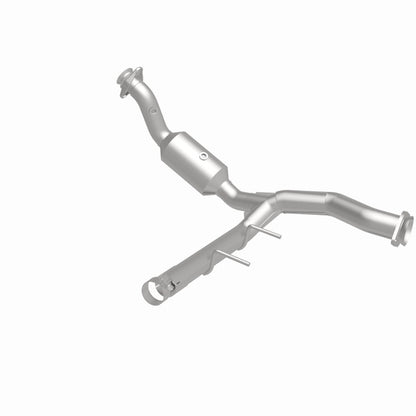 Magnaflow 15-20 F-150 OEM Grade Catalytic Converter | Ford 15-20 (21-475)
