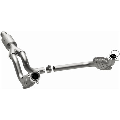 MagnaFlow Conv DF OEM Grade Catalytic Converter | Chevy Silverado 09-13 (51578)