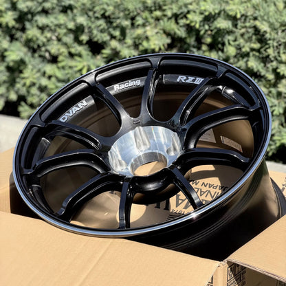 Advan RZIII 18x10 +35 5x114.3 Black Gun Metallic & Diamond Cut (SET) - WheelFlip
