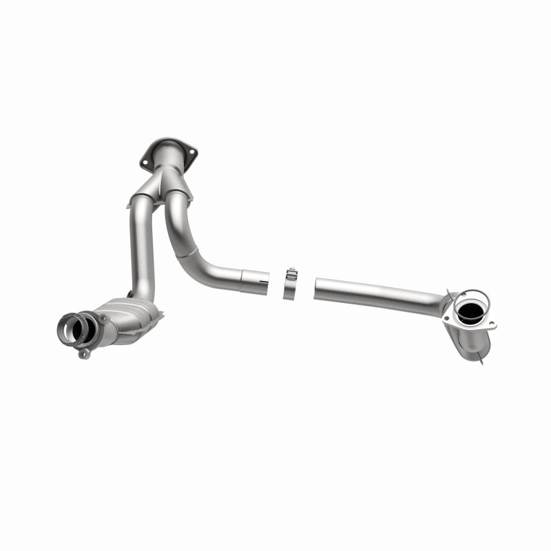 MagnaFlow OEM Catalytic Converter | Escalade 07-10, Silverado 07-13 (49631)