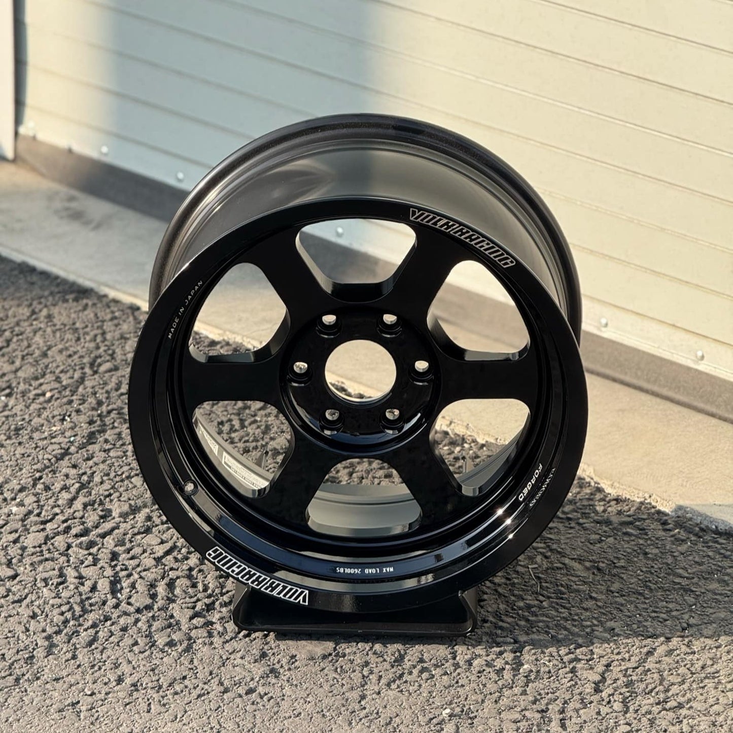 Volk Racing TE37XT M-Spec 18x9 -1 6x135 Black (SET)