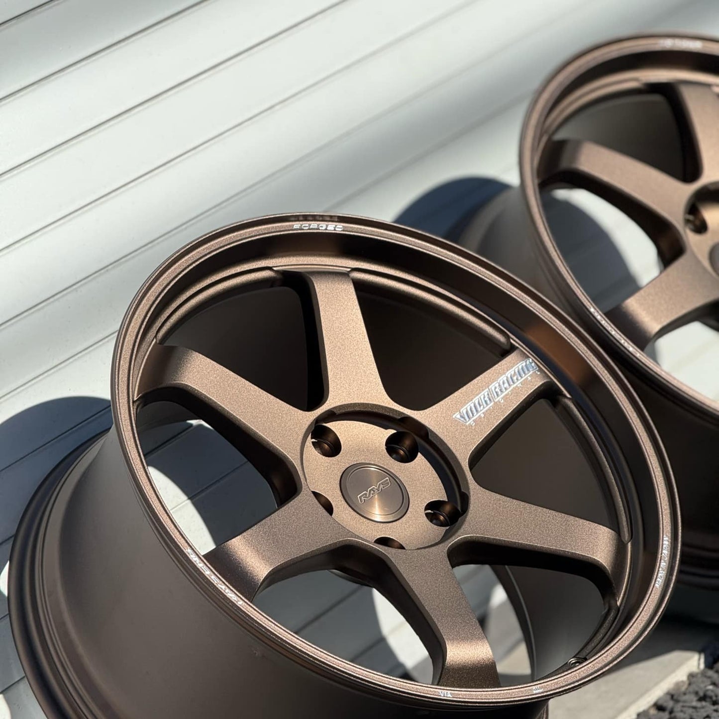 Volk Racing TE37 Ultra M-Spec 20x9 +45, 20x11 +50 5x130 Bronze (SET)